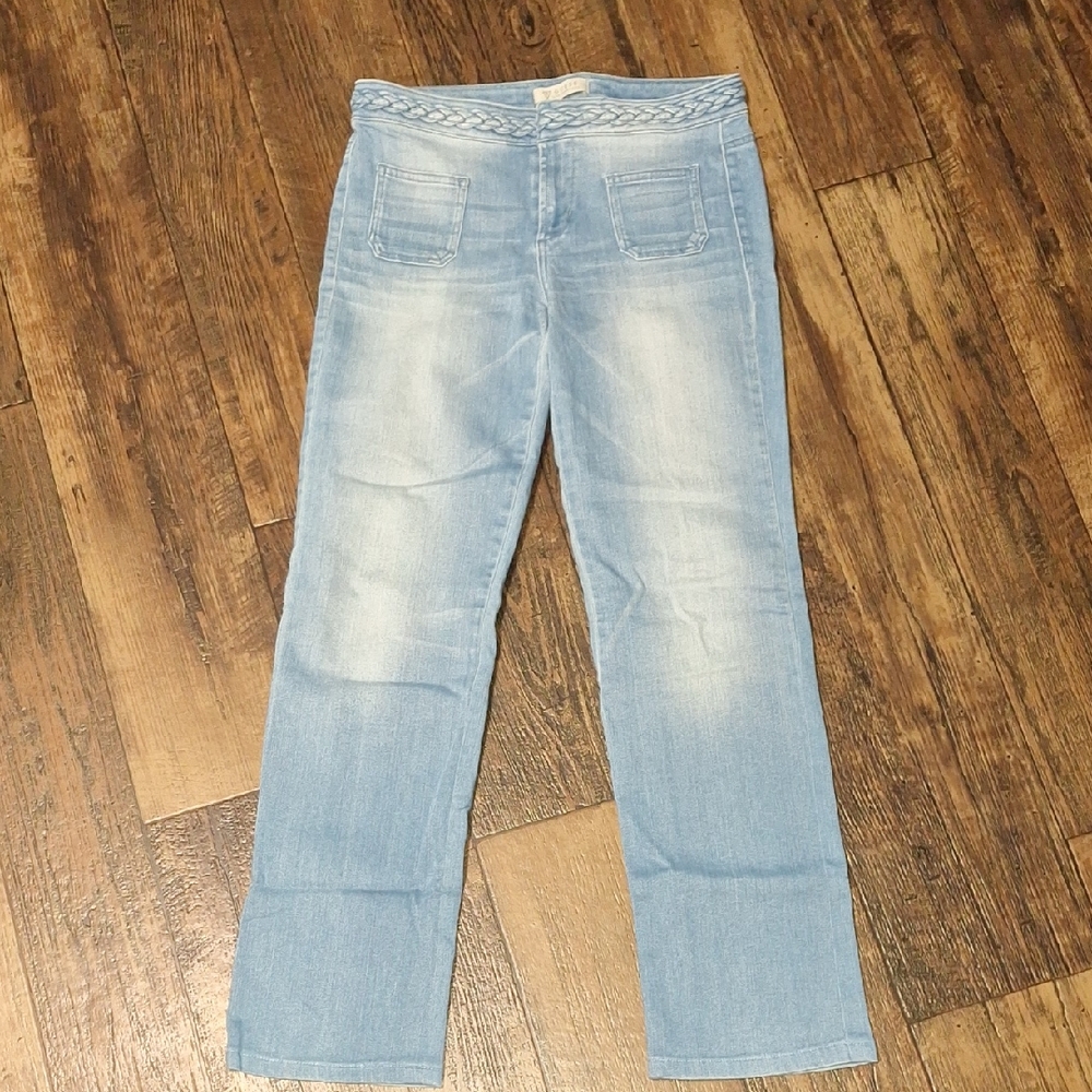 VINTAGE Guess Light Wash Women's Straight Leg Jeans with Braided Waist